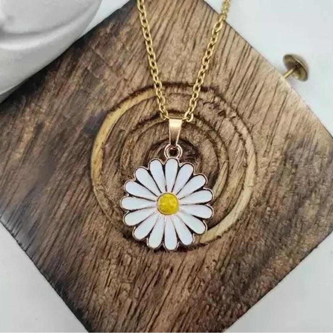 Golden Elegance Necklace